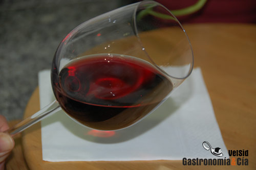 color_vino_cumbrero.jpg
