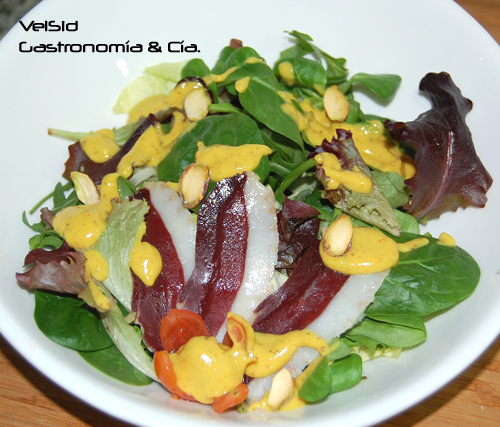 ensalada_brotes_tiernos_mango_pistacho1.jpg