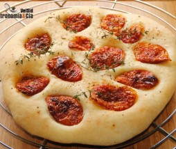 Schiacciata de tomate Schiacciata de tomate