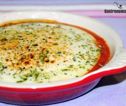 Provolone con tomate en microondas