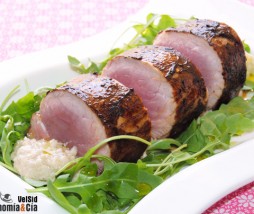 Solomillo de cerdo marinado con salsa de parmesano Receta de solomillo