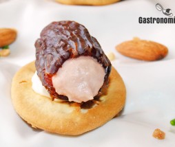 Dátiles rellenos de crema de foie gras y boletus Dátiles rellenos de crema de foie gras y boletus