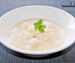 Raita de plátano