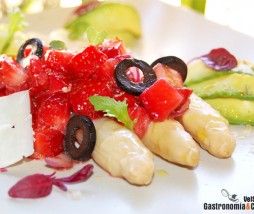 Recetas de tapas y pinchos de verduras de primavera Espárragos