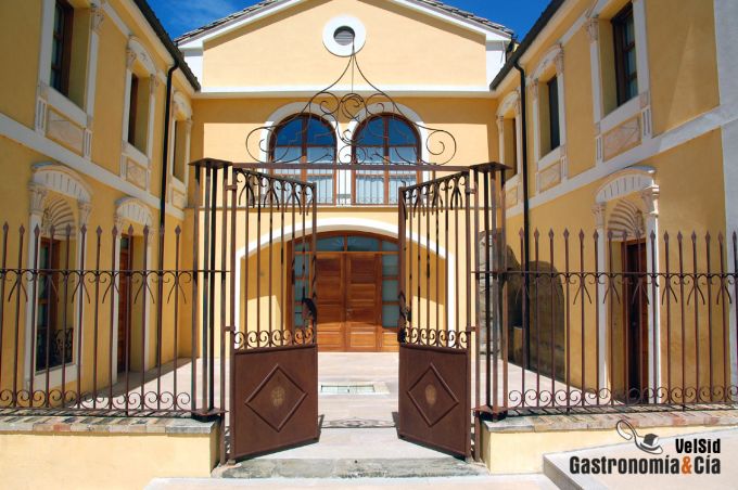Entrada Bodega Blecua