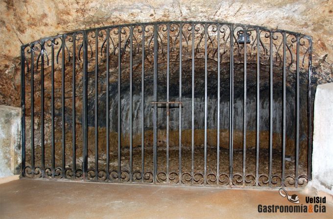 Fuente de Bodega Blecua