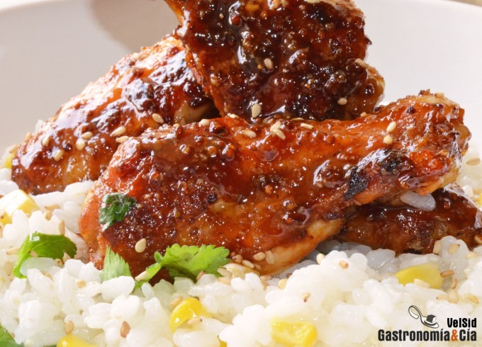 Alitas de pollo con salsa de mostaza y miel