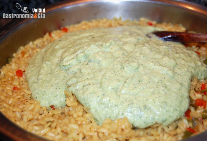 Arroz con pesto de calabacín