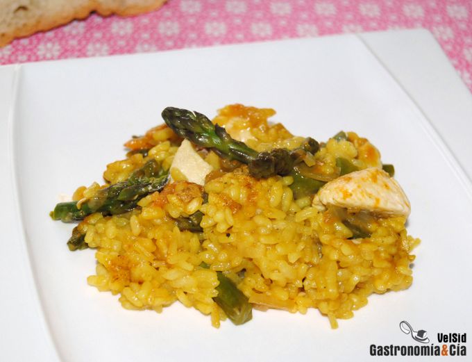 Receta de arroz con pollo y espárragos