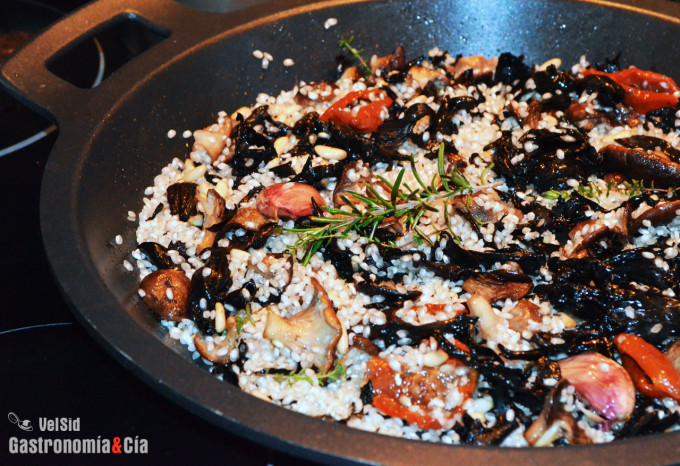 Arroz con seta de cardo y trompeta negra