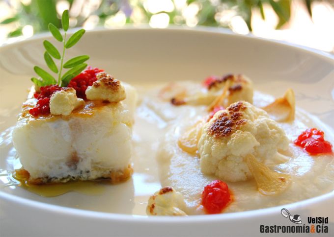 Bacalao con cremoso de coliflor