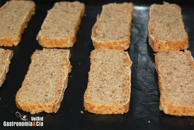 Biscotes de centeno y linaza