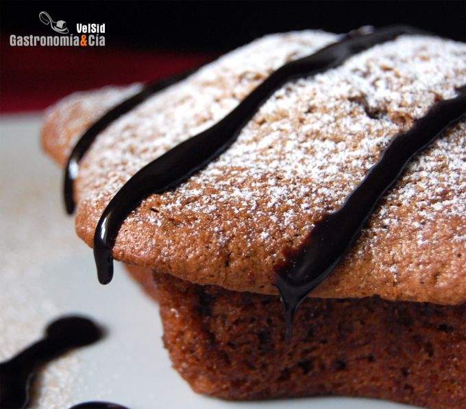 Bizcocho de almendras y chocolate