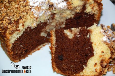 Bizcocho de coco y chocolate