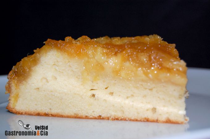 Bizcocho de manzana y canela