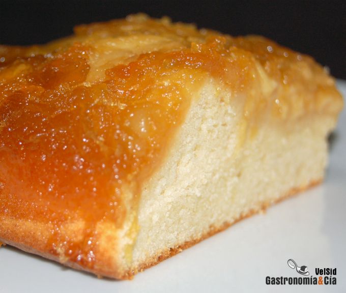 Bizcocho de manzana y canela