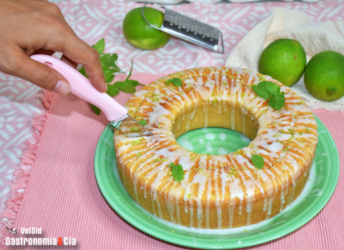 Bizcocho de lima súper esponjoso y jugoso