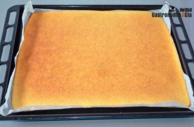 Bizcocho para el tronco de Navidad