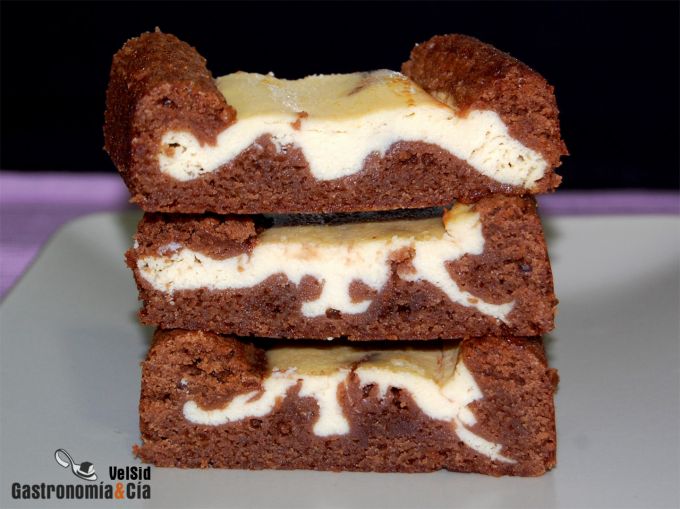 Brownie de chocolate y queso