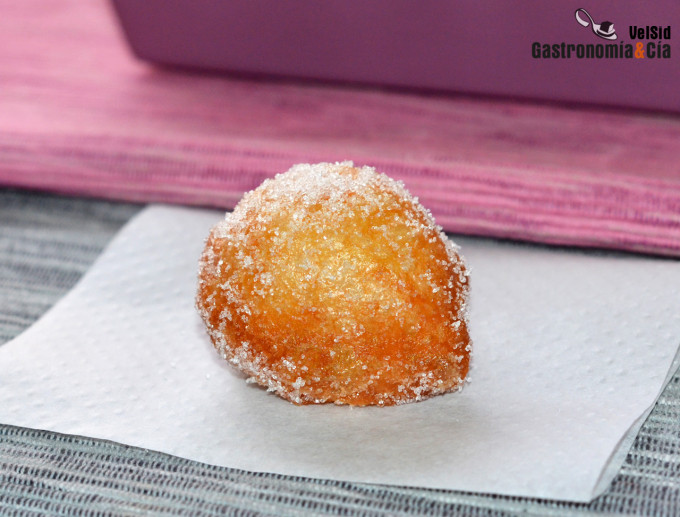 Buñuelos de viento con anís
