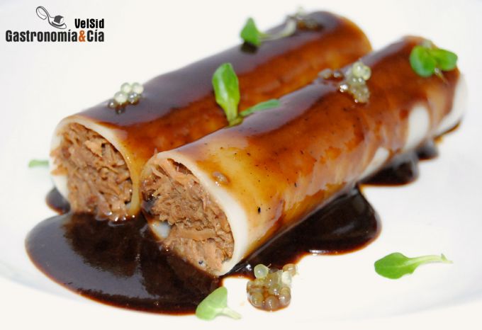 Canelones de carne con salsa maestra