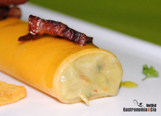 Canelones de guacamole y cheddar