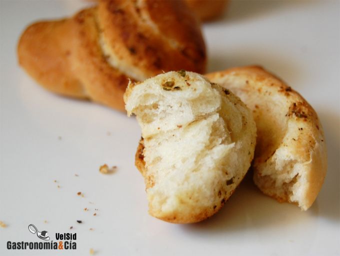 Caracolas de pan especiado