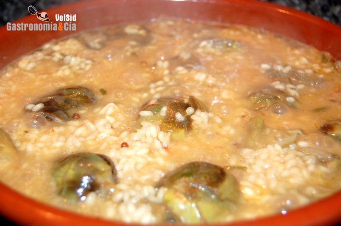 Arroz con alcachofas