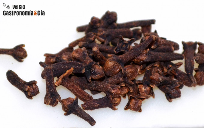 Cómo hacer clavo de olor en polvo