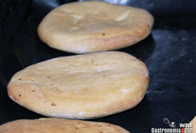 Cómo hacer pan pita