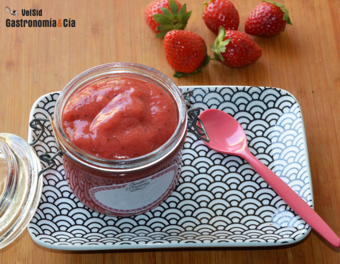 Cómo hacer compota de fresas y vainilla en el microonda