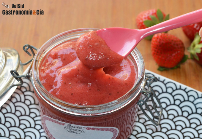 Cómo hacer compota de fresas y vainilla en el microonda