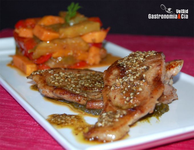 Cordero con tarka y verduras agridulces