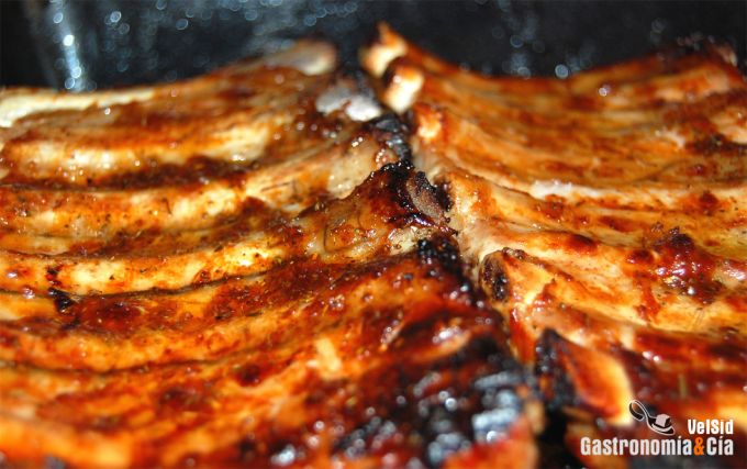 Costillas de cerdo a la barbacoa