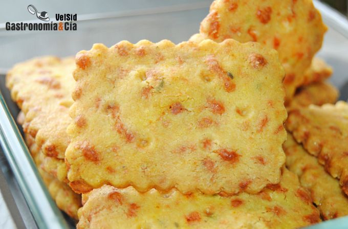 Galletas crujientes de queso