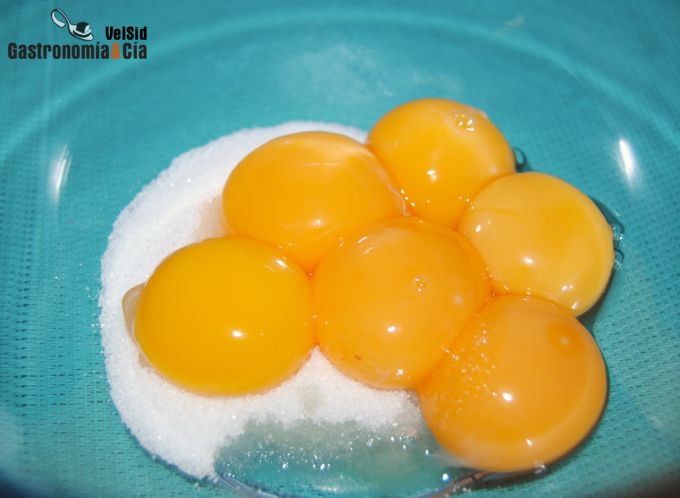 Cómo hacer crema inglesa