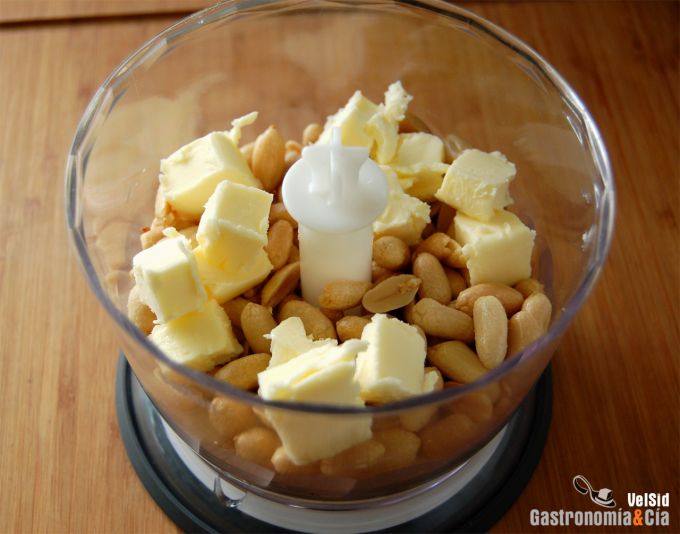 Crema de cacahuete casera