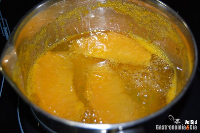 Crema Chiboust de naranja con naranja confitada