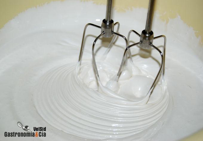 Cómo hacer crema de malvaviscos o marshmalow cream