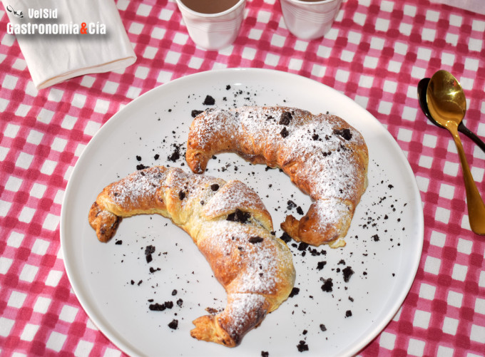 Croissants de hojaldre con sabor a Oreo