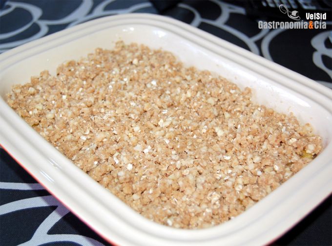 Crumble de plátano y piña