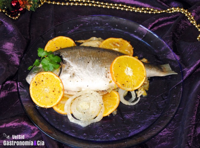 Dorada con naranja e hinojo