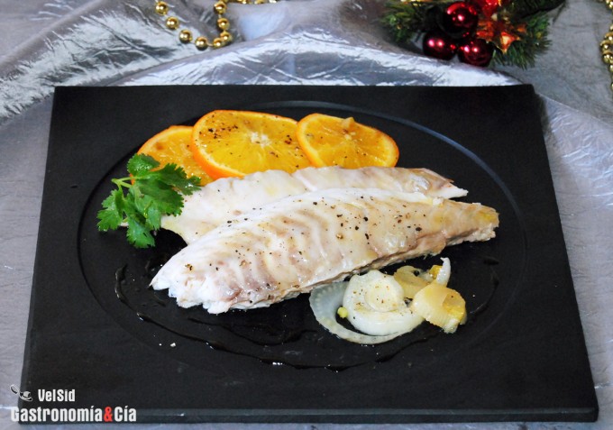 Dorada con naranja e hinojo