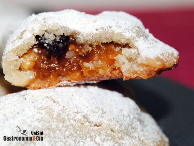 Empanadillas de mazapán y frutos secos