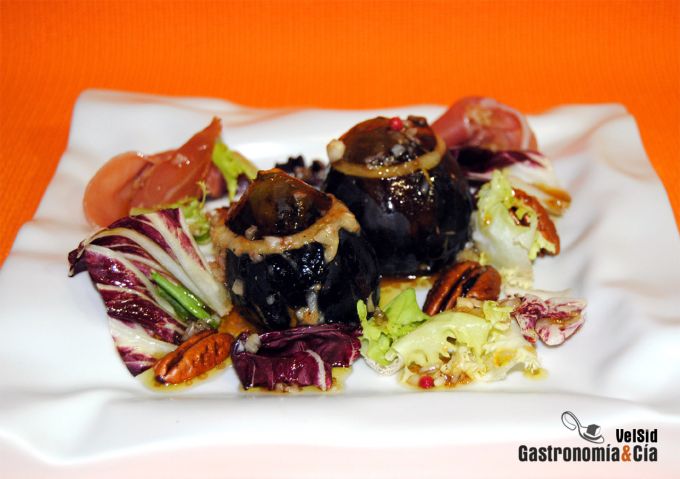 Ensalada de higos rellenos de gorgonzola