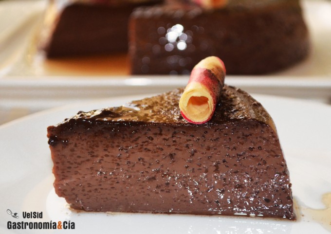 Flan de chocolate en microondas