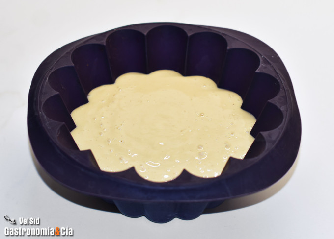 Flan de claras y avellanas