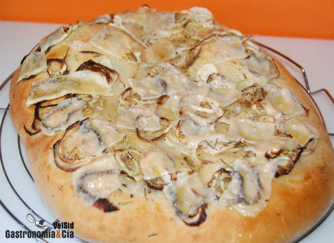 Focaccia de cebolla y Grana Padano
