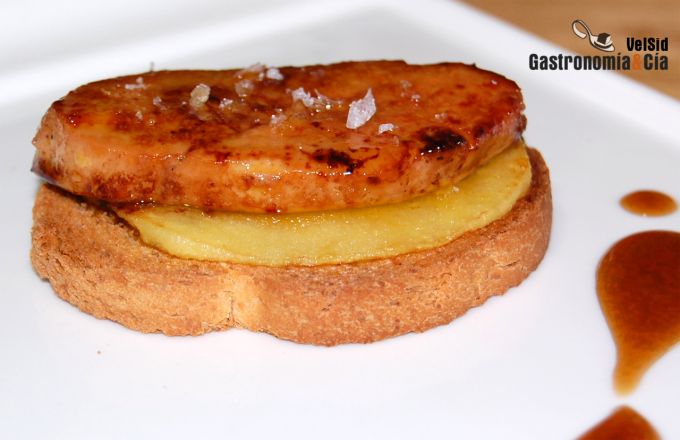 Foie Micuit con manzana caliente