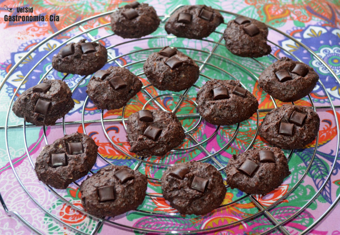 Galletas de anacardos y chocolate